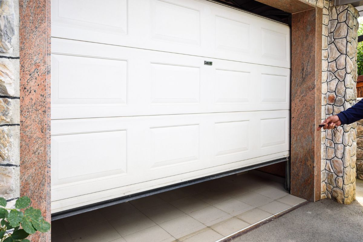 garage door repair in Sunrise