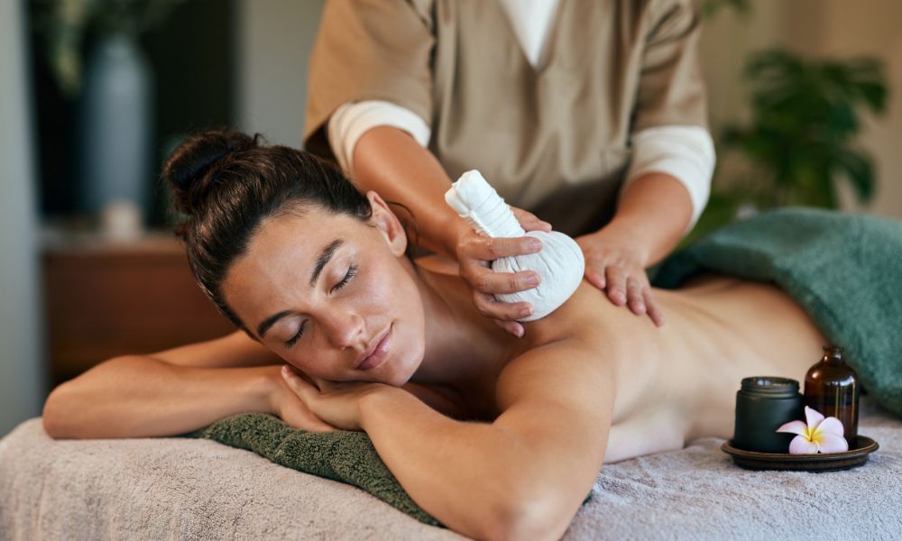 How Medical Massage Works in Pain Management