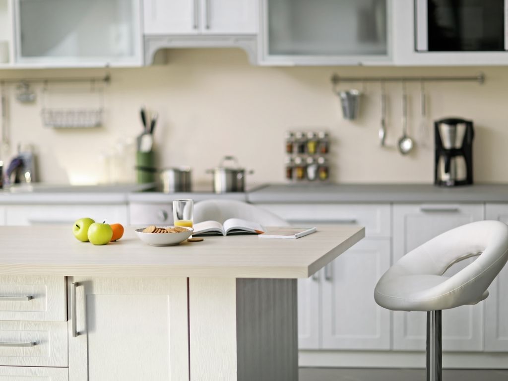 The Complete Guide to Choosing Kitchen Counter Wrap Installers