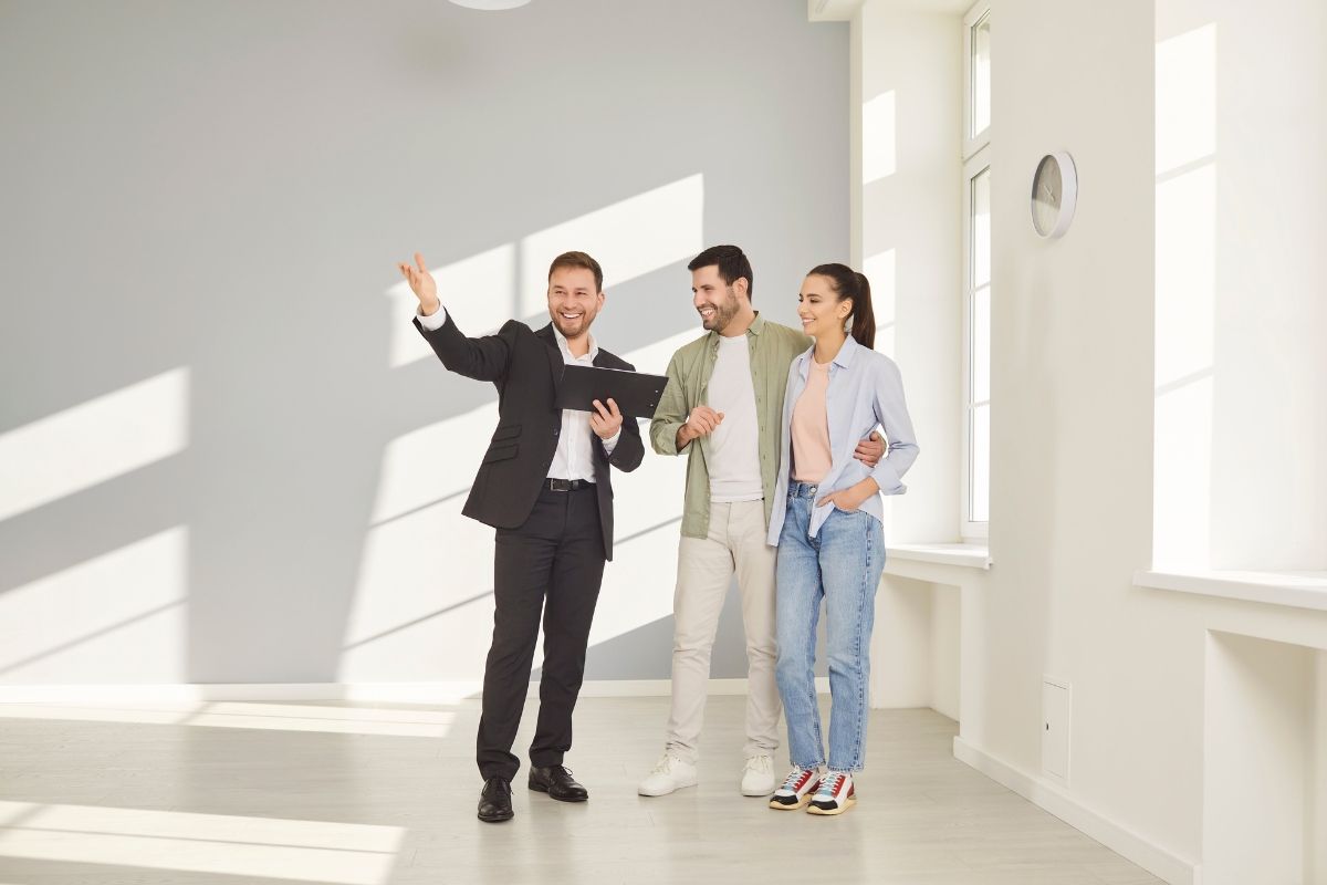 Top Qualities of Trusted Real Estate Agents in Carrum Downs